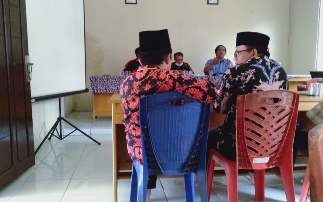 Pelatihan dan sosialisasi SID (Sistem Informasi Desa)